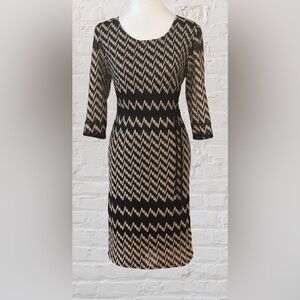 Sandra Darren VTG Womens 12 Crochet Dress Black Gold Zigzag Chevron 3/4 Sleeve